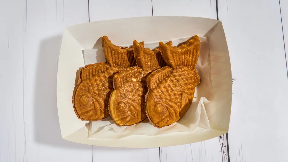 Taiyaki and treats at Heritage Scoop in Denton, Texas