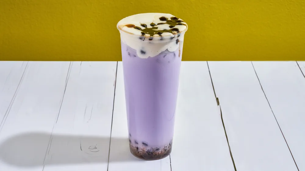 Boba and fruit tea at Heritage Scoop in Denton, Texas